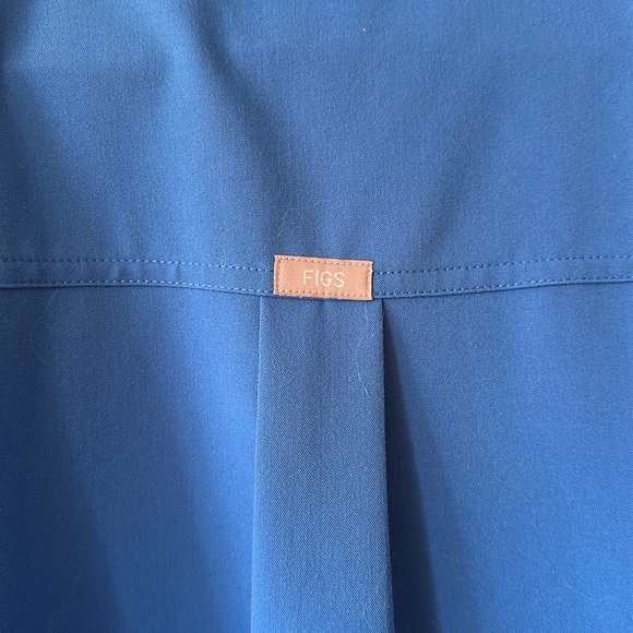 FIGS | Royal Blue Rafaela Oversized Scrub Top - Picture 10 of 12